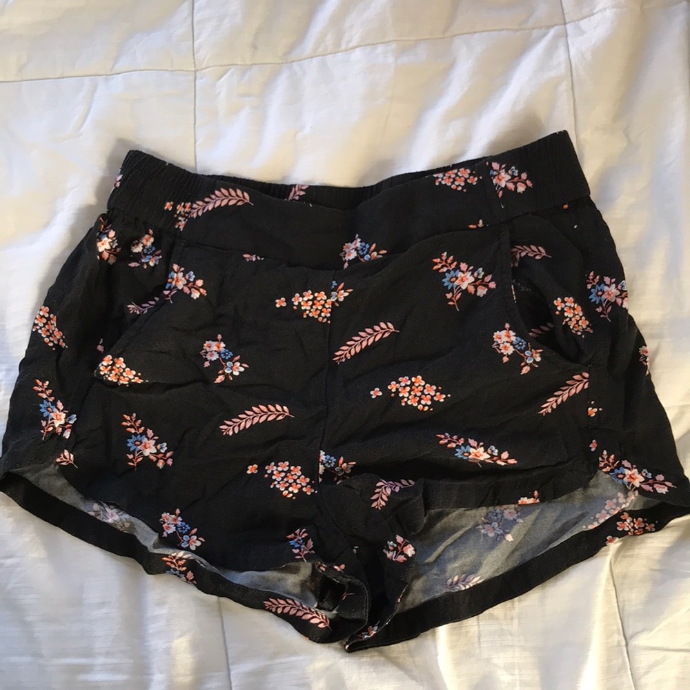 Express Shorts